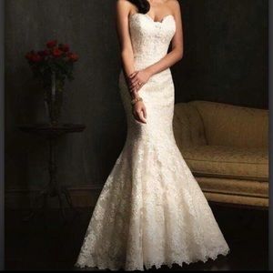 Allure Bridals Lace Wedding Dress